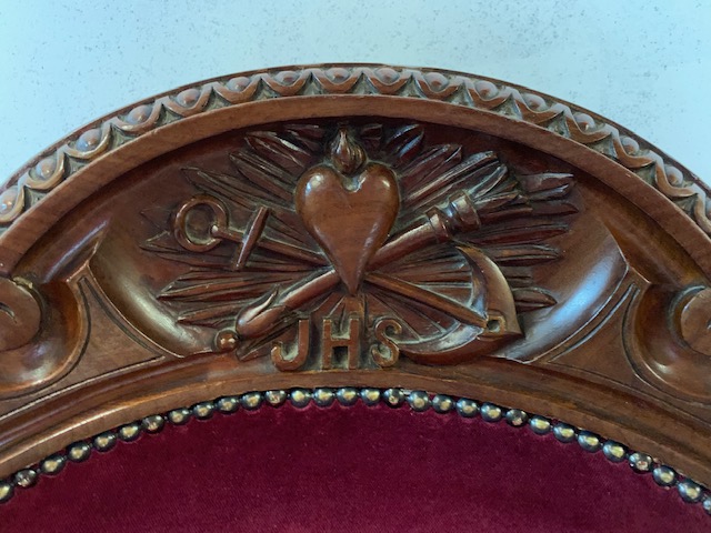 1  Unique Rectory-Seat For Dutch Vicar / Hand-Carved Wood / Red Velvet