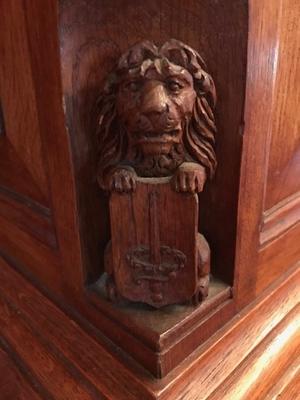 Unique Relic - Box en hand - carved Elements Oak, Belgium 20th century