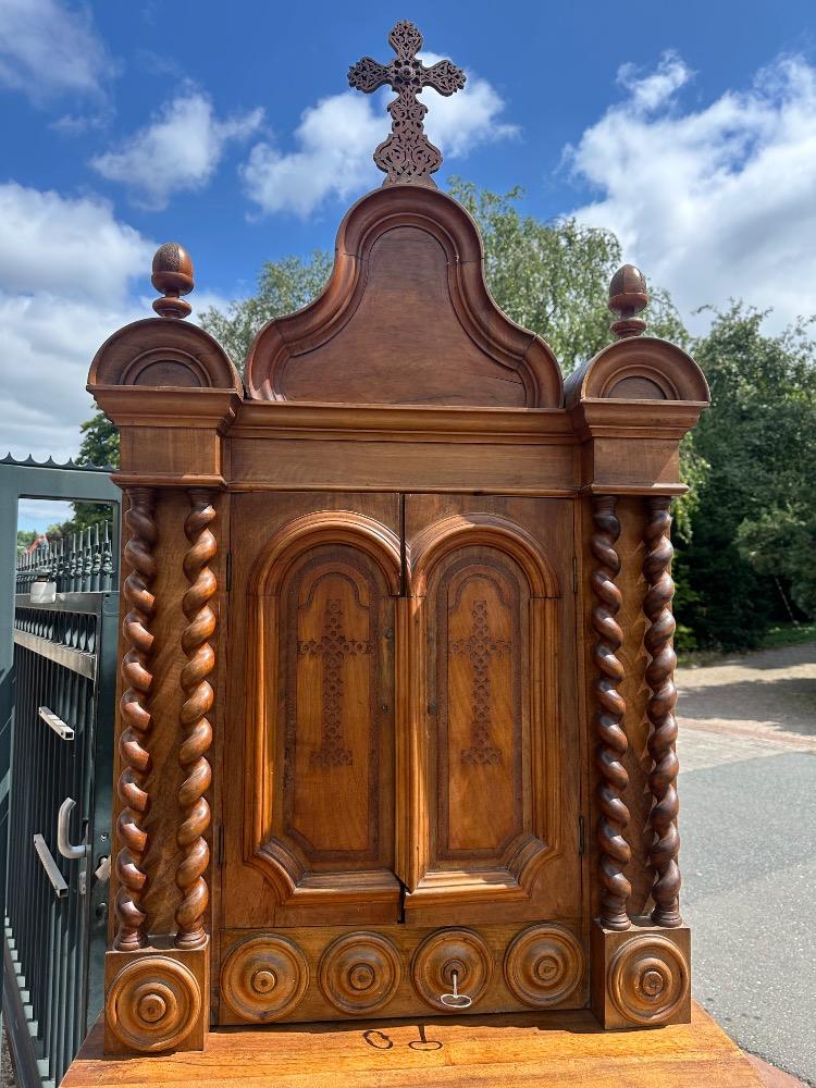 1  Very Rare Exceptional Devotional Cabinet With Relics - Reliquaries