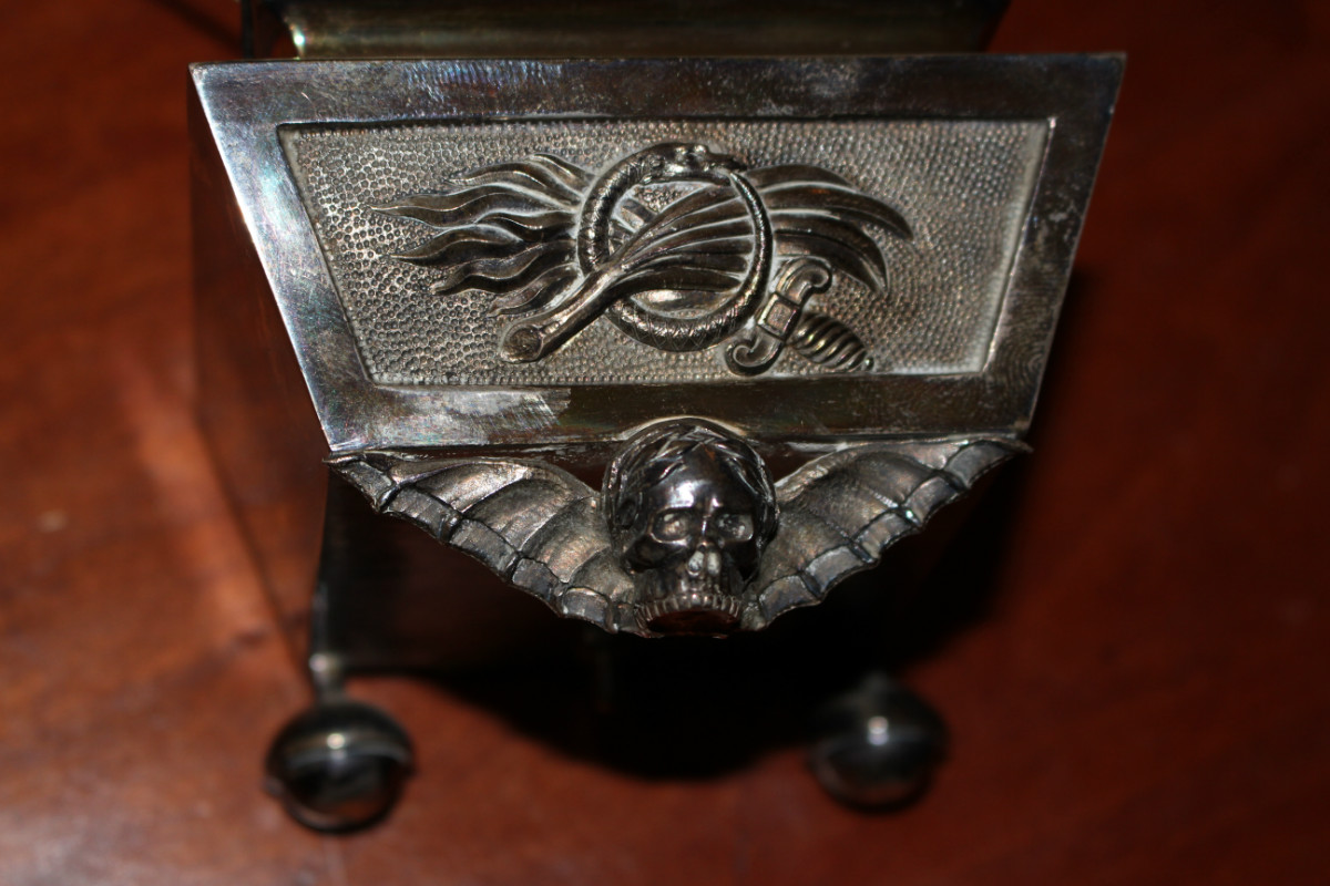 1  Very Rare Full Silver Chrismatorium