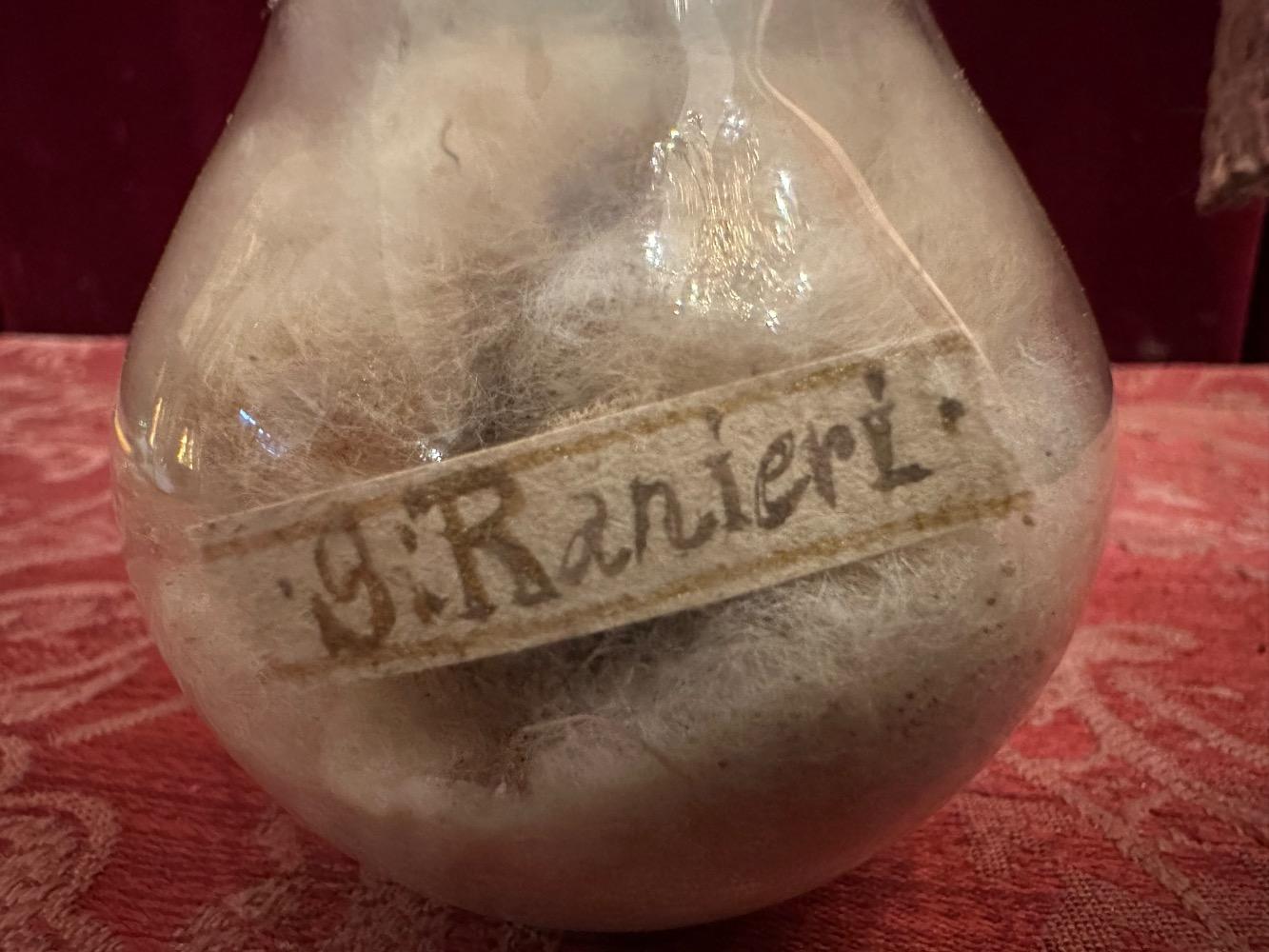 1  Very Rare Glass-Bulb-Reliquary Ex Ossibus St. Rainerius