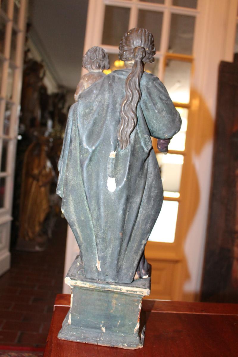 1  Wooden Sculpture With Relic Inside : St. Catherine
