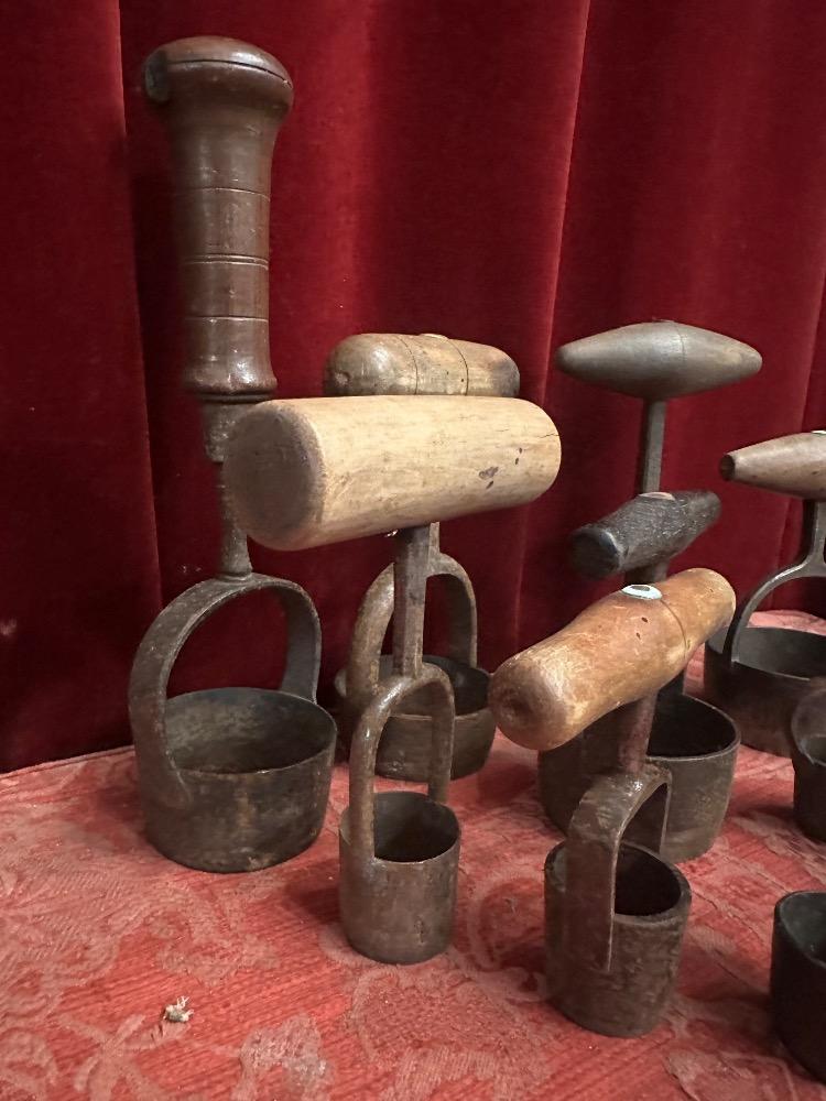 10  Die Cutting For Hosts / Museum Pieces