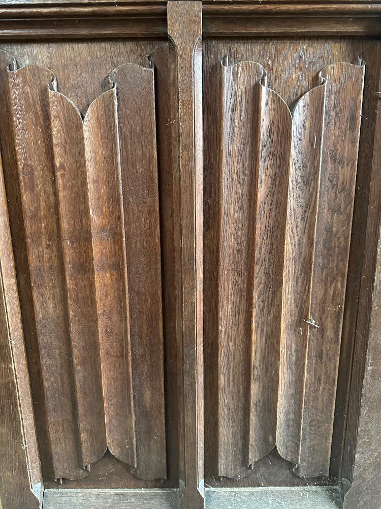 10 Gothic - Style Panelling