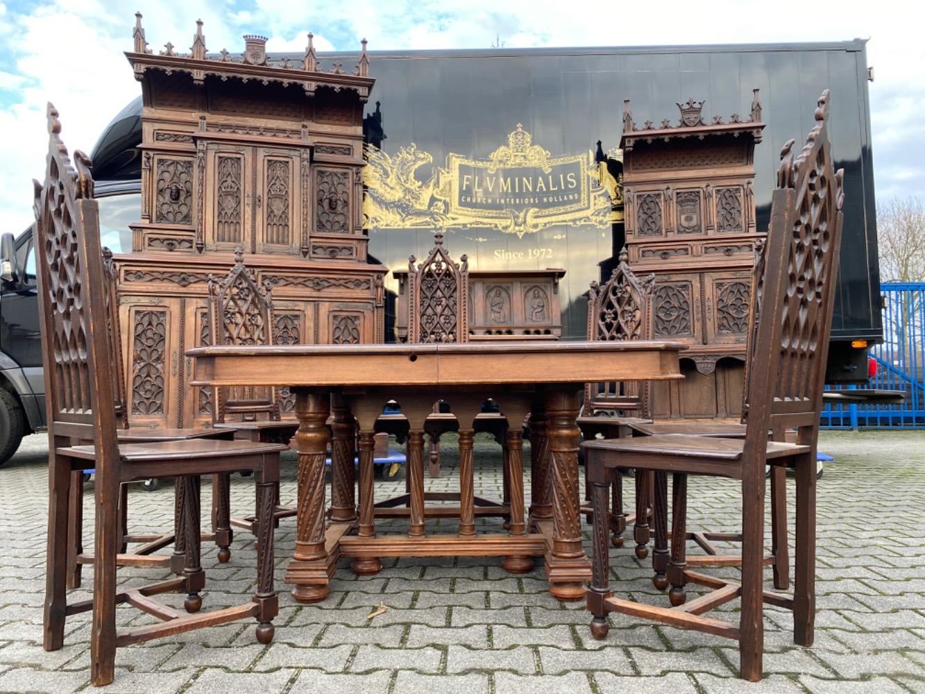 11 Gothic - style Complete Set Furniture