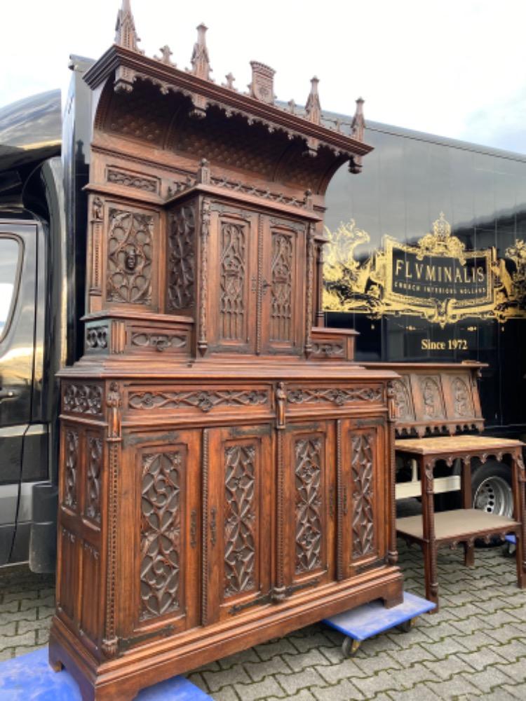 11 Gothic - style Complete Set Furniture