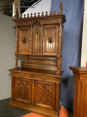 Dining Room  style Gothic - Style en Walnut wood / Glass / Leather, France 19 th century