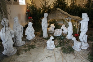 Nativity Set Suitable For Outdoor Use en Concrete, Dutch 20th century