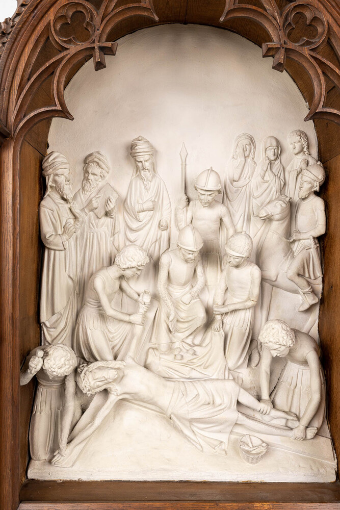14 Gothic - Style Stations Of The Cross.
