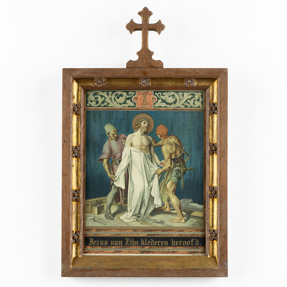 14 Gothic - Style Stations Of The Cross.