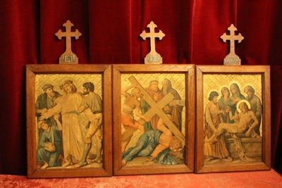 Stations Of The Cross style Gothic - style en Painted on zink / Oak Frames, Belgium 19th century ( anno 1890 )