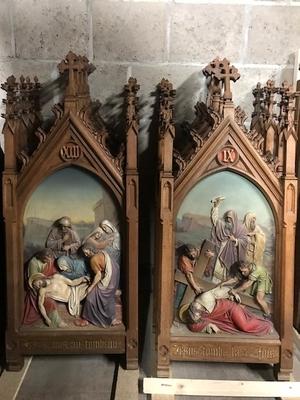 Stations Of The Cross. Signed  : Henri Gerard Namur Belgium style Gothic - style en Oak Wooden Frames / Wood Pap Reliefs, Namur Belgium 19th century