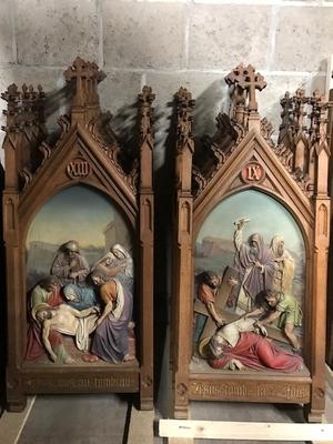 Stations Of The Cross. Signed  : Henri Gerard Namur Belgium style Gothic - style en Oak Wooden Frames / Wood Pap Reliefs, Namur Belgium 19th century