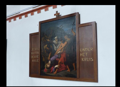 Stations Of The Cross : Source St. Anthony Church Utrecht Netherlands style Gothic - style en Painted on Linen, Dutch 19 th century ( Anno 1870 ) Frames ( 1930 )