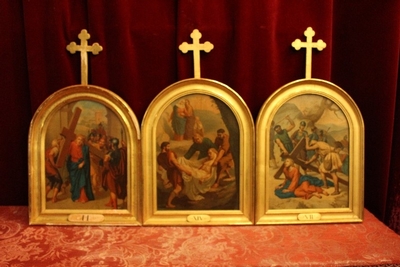 Stations Of The Cross style Romanesque en Printed on Canvas Wooden Frames Gilt, France 19th century