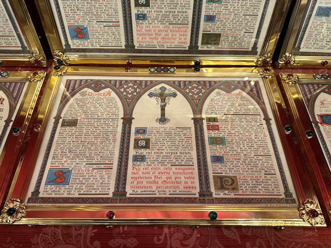 2 Gothic - Style Matching Sets Canon Boards