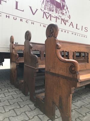 Pews style Gothic - style en Oak wood, Dutch 19th century ( anno 1890 )