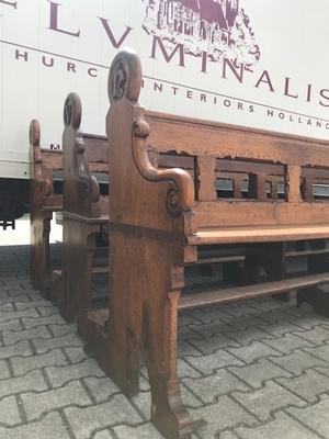 Pews style Gothic - style en Oak wood, Dutch 19th century ( anno 1890 )