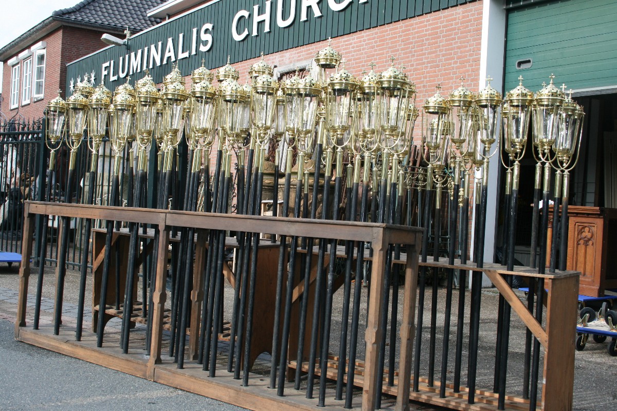 200  Procession - Lanterns