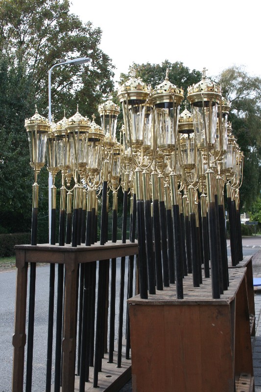 200  Procession - Lanterns