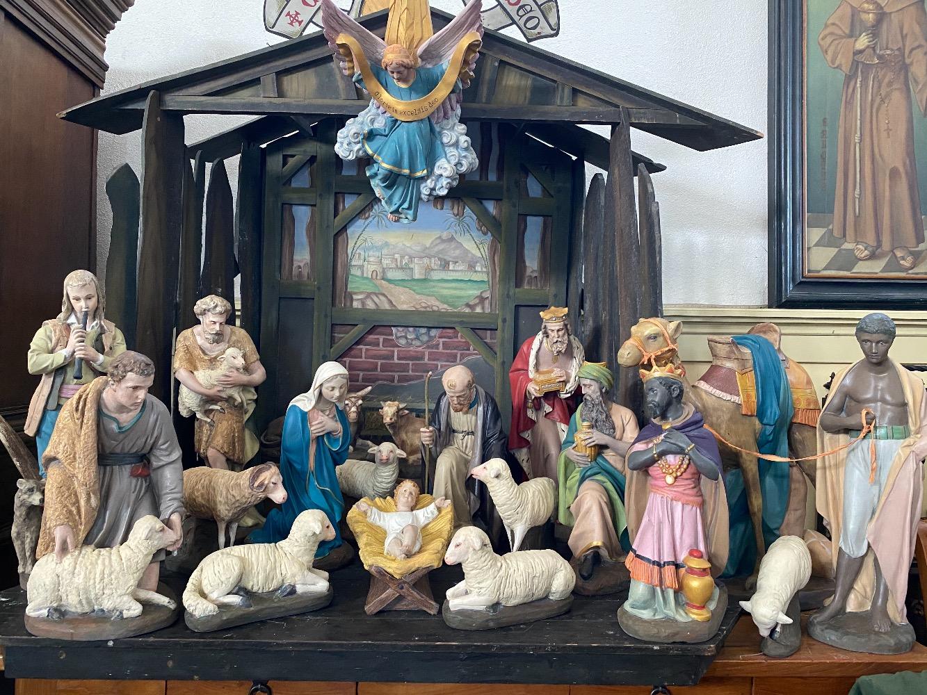 21  Nativity Set