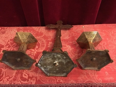 Altar Set Height Cross 30 Cm H. Measures Are From The Cross en Bronze / Gilt, Belgium 20th century