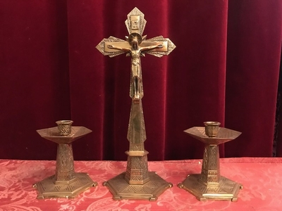 Altar Set Height Cross 30 Cm H. Measures Are From The Cross en Bronze / Gilt, Belgium 20th century