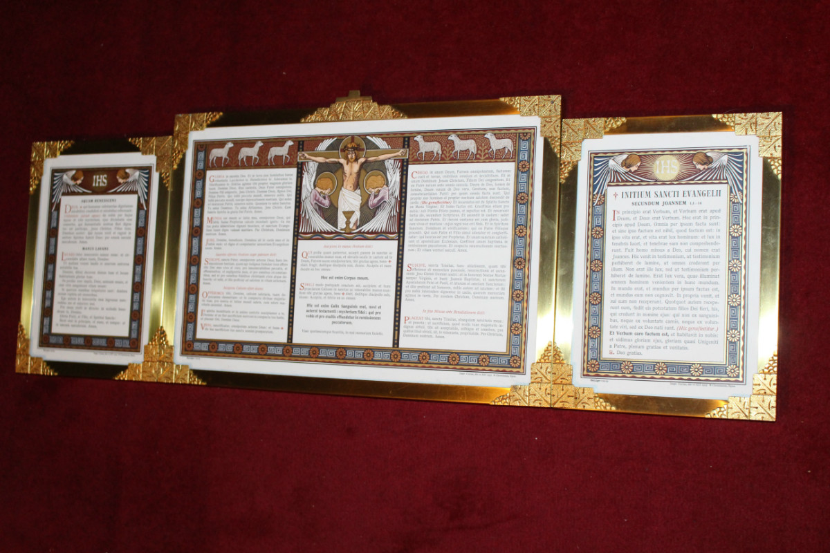 3 ART - DECO Canon Boards Measures : 1 X 43 Xm X 32 Cm - 2 X 26 Cm X 20 Cm.