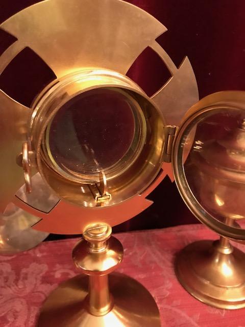 3 Art - Nouveau Altar - Set Monstrance - Ciborium - Chalice. Paten And Lunela Full Silver. Measures: Monstrance