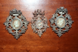 Reliquaries: St. Urbanus. St Aurelius. St. Jacudinia. style Baroque en Full silver handmade filigrain, France 17 th century