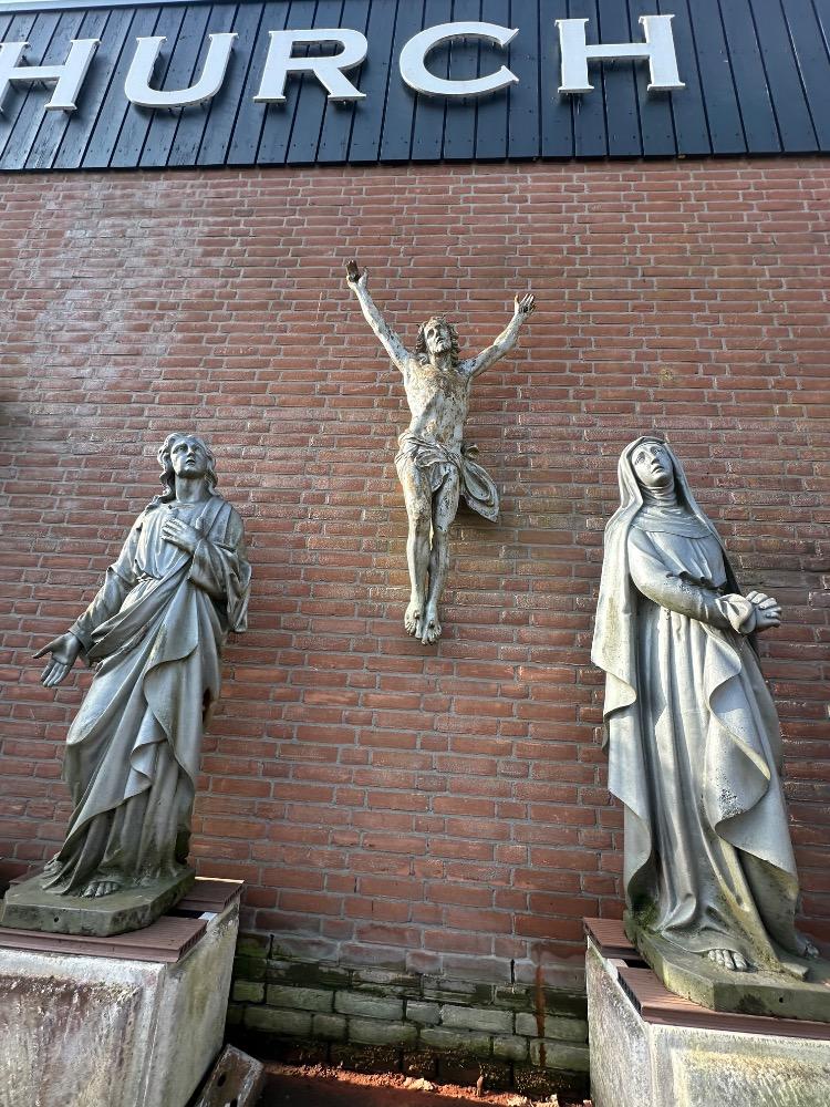 3  Calvary Group Cast Iron ! Suitable For Outdoor Use !