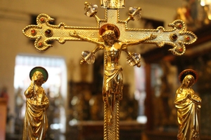 Altar Set Height Cross 60 Cm / 24 Inches. Candle Sticks Are Sold ! style Gothic - style en bronze, Belgium 19th century