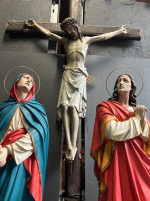 Calvary Scene Corpus Christi St. Mary & St. John. Also For Sale Separately style Gothic - Style en Plaster / Terra -Cotta / Cross - Wood, Belgium  19 th century ( Anno 1865 )