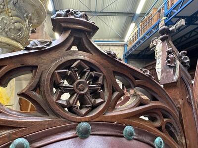 Chairs  style Gothic - Style en Walnut wood , France 19 th century
