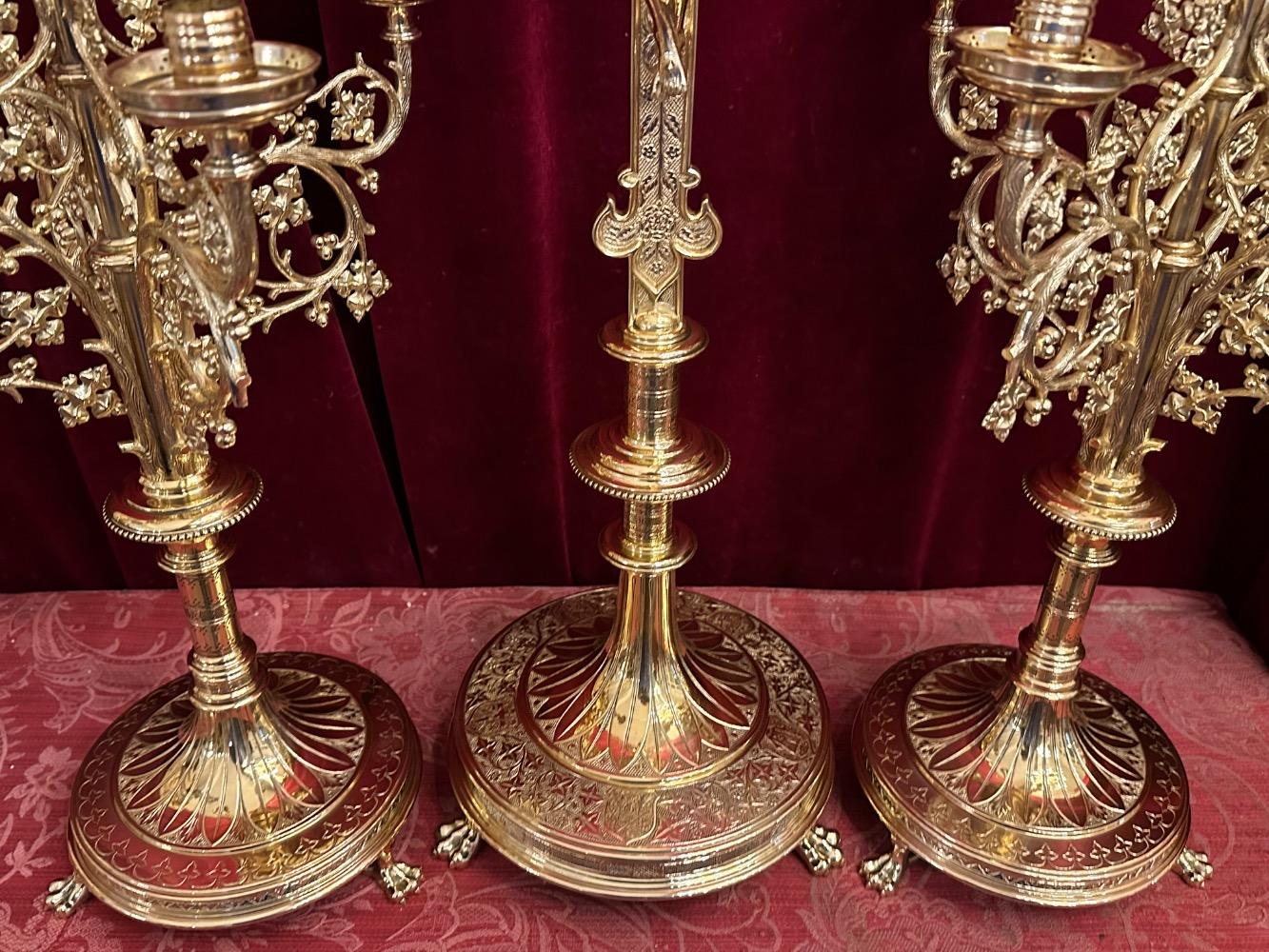 3 Gothic - Style Exceptional Altar - Set