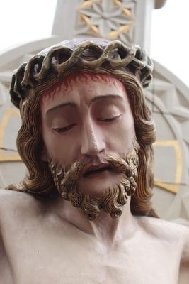 Exceptional Fully Hand-Carved Statues  / Gothic St .Mary & Sacred Heart / Romanesque Jesus / Wood / Signed style Gothic - style en hand-carved wood polychrome, Belgium 19th century