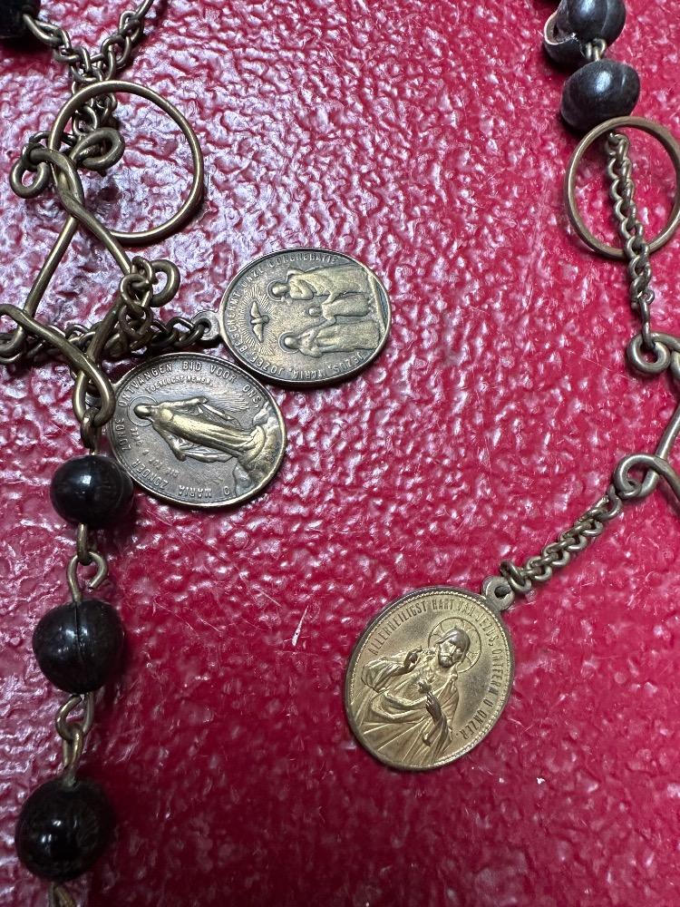 30 Classicistic Multiple Lot Of Large Rozaries From Sisters  - Monastery Medallions & Applications