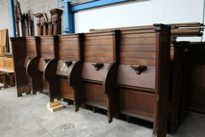 4x 5-Seats Oak Choir-Stalls en Oak wood, Belgium 19th century