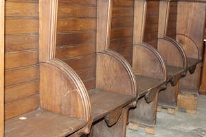 4x 5-Seats Oak Choir-Stalls en Oak wood, Belgium 19th century