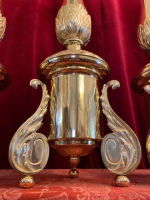 Matching Candle Sticks Measures Height Without Pin. style BAROQUE-STYLE en Brass / Bronze / Polished and Varnished, Berendrecht Belgium 19 th century ( Anno 1874 )