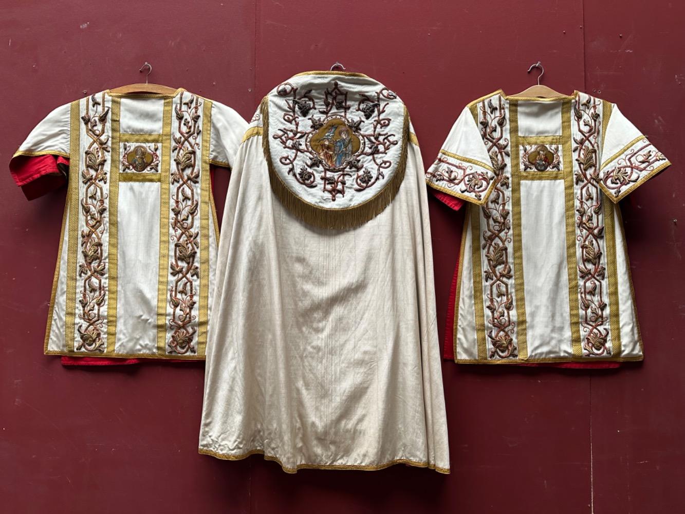 4  Gothic - Style  Complete High - Mass Set, With Chasuble , 2 Dalmatics, Cope, 3 Maniples, 2 Stoles, Burse & Chalice - Veil.