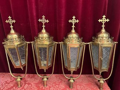 4 Gothic - style Lanterns