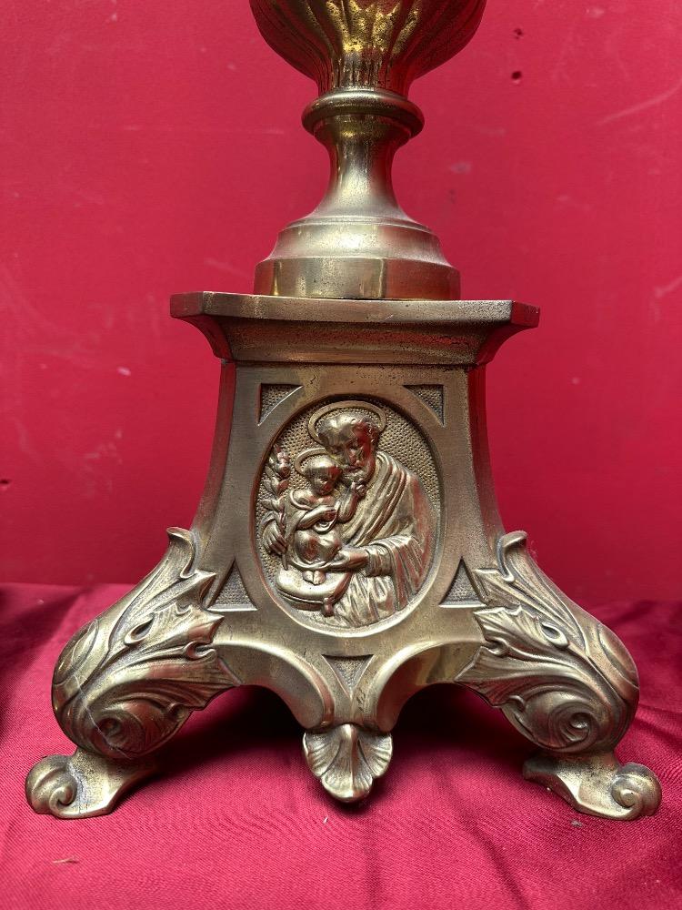 4 Gothic - style Matching Candle Holders Measures Without Pin & Candle
