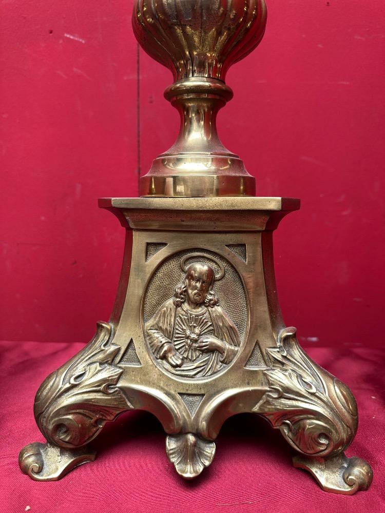 4 Gothic - style Matching Candle Holders Measures Without Pin & Candle