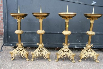 Matching Candle Sticks style Gothic - style en Bronze / Gilt, France 19th century