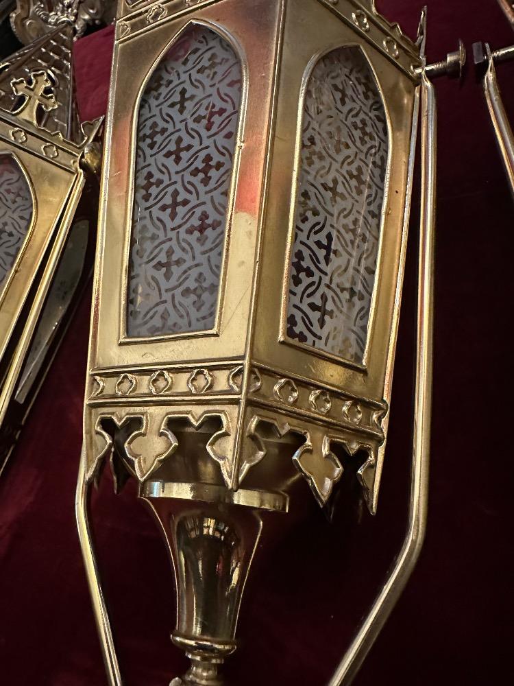 4 Gothic - Style Matching Lanterns