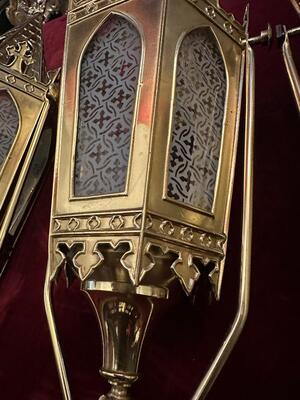 Matching Lanterns style Gothic - Style en Brass / Bronze / Polished and Varnished / Glass, Belgium  19 th century ( Anno 1885 )