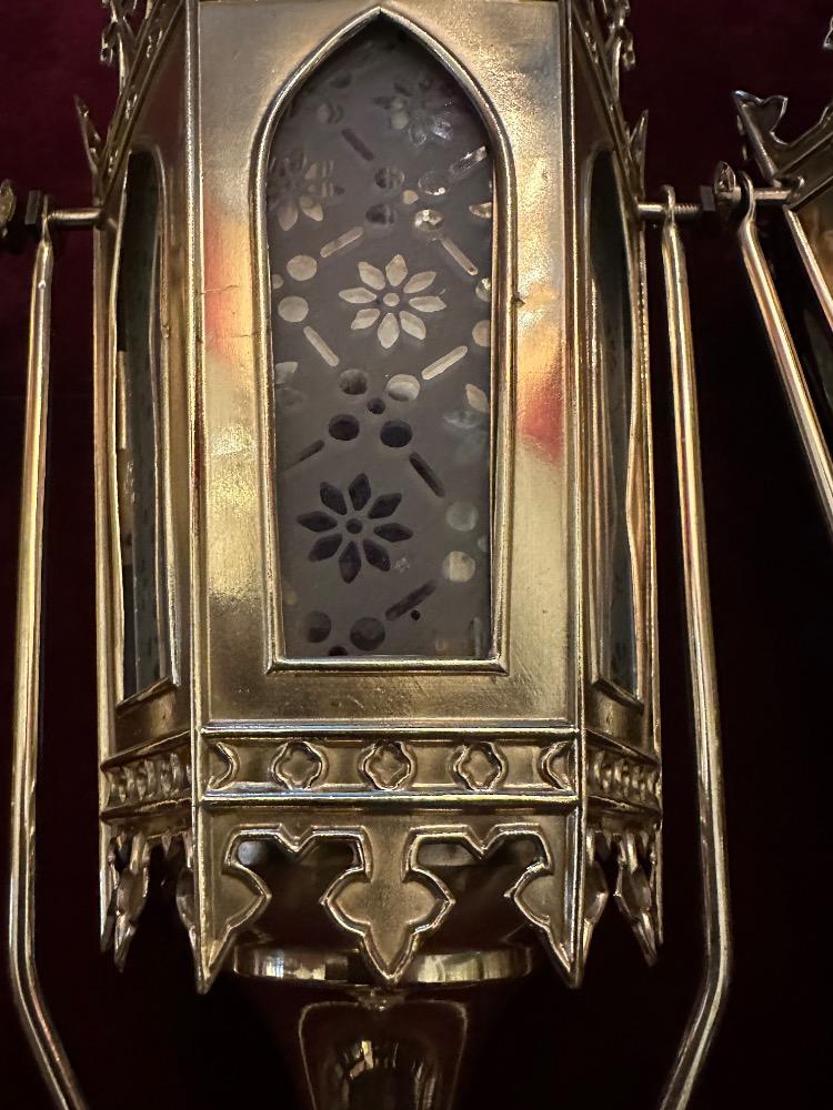 4 Gothic - Style Matching Lanterns