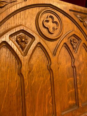 Matching Panels style Gothic - style en Oak Wood, Belgium  19 th century