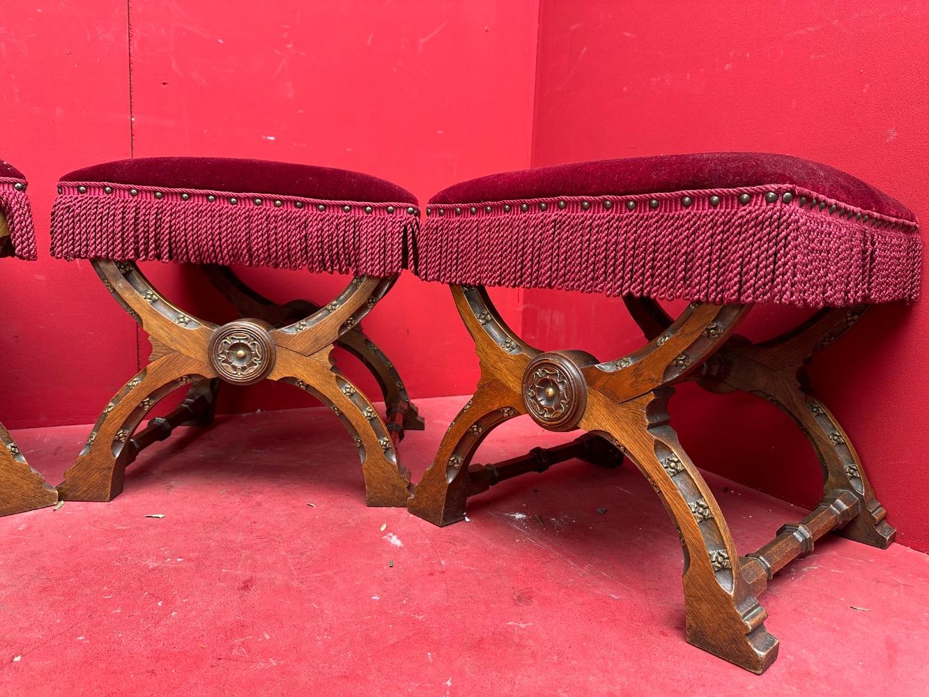4 Gothic - Style Set Of Priest Altar - Seats